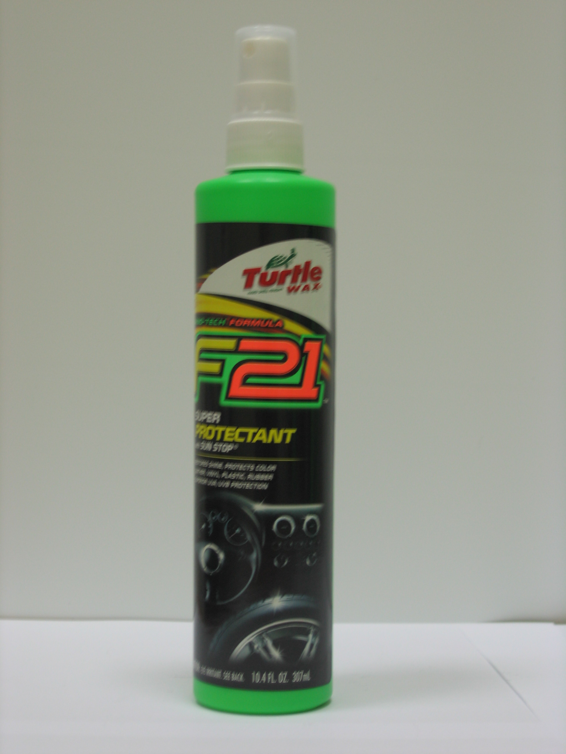 Купить Turtle wax 96TW Суперпротектант для торпеды,пластика,кожи и резины 